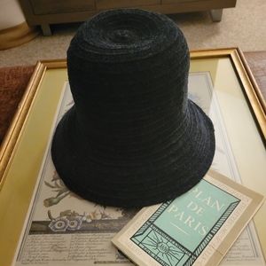 1990s Vintage Bucket Hat